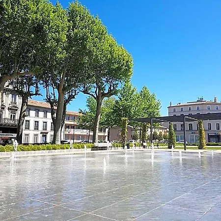 Town House, Rue Barbes * Carcassonne