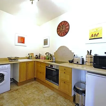 Apartment Town House, Rue Barbes